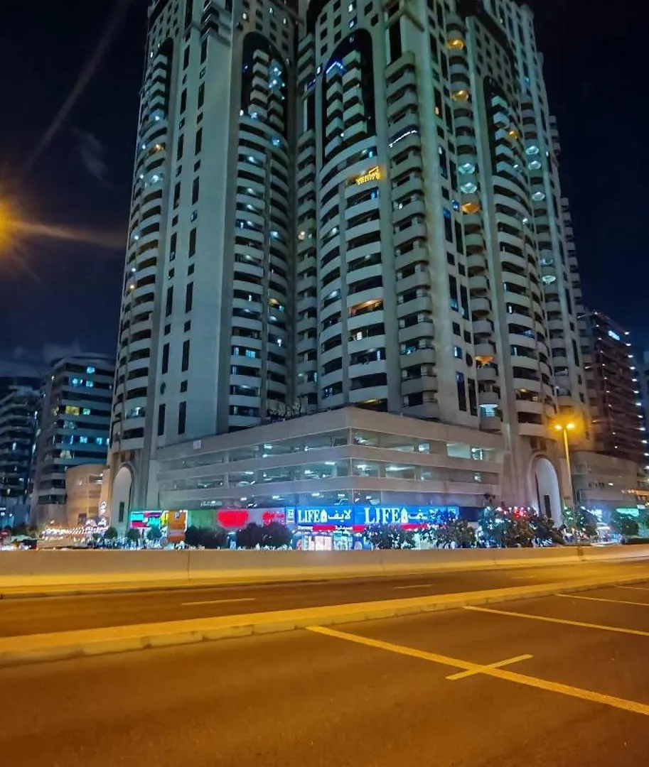 Comfort Rooms Dubai Daire